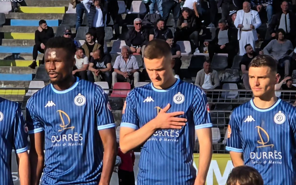 Shënoi rregullisht me Dinamon, “ylli” i Ilir Dajës përfundon në Afrikë pa nisur merkato (VIDEO)