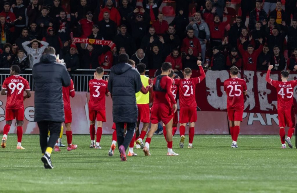 ZYRTARE/ Besa e Kavajës pa “frena” në merkato, i rrëmben firmën edhe ish-sulmuesit të Partizanit