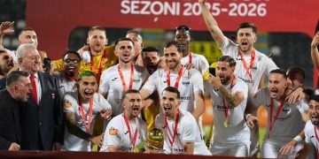 E KRYER/ Egnatia s’e ndal hapin në merkato, kampionët e Superiores “godasin” me ish-in e kuqezinjve