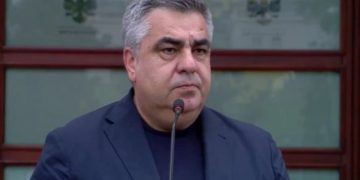 Ministri Blendi Gonxhja: Shqipëria sot është më mirë se kurrë më parë, s’mund të lëmë çdo gjë në mes papritur se duan protestuesit