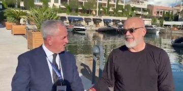 Rama tjetër mesazh kundër protestës nga hoteli luksoz Porto Montenegro: Njëherë na iku topi për shalësh, tani s’bëhet llaf më!