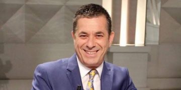 Një mizë në dritaren e Edi Ramës