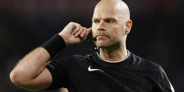 TRONDITËSE/ FIFA e përjashtoi nga Botërori, arbitri 37-vjeçar gjendet i vdekur në banesë