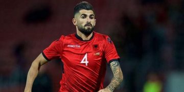 Elseid Hysaj qëndron në Serinë A, Leçe nis bisedimet me mbrojtësin kuqezi