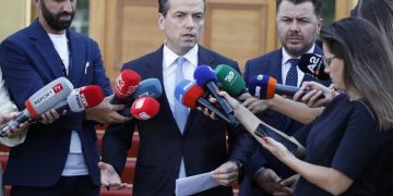 “PS më do jashtë Kuvendit”/ Marrëveshja e huas me SHBA, Shehaj: Qeveri servile! Një tufë të korruptuarisht që vjedhin popullin e vetë