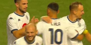 VIDEO/ Përmbysje “magjike” në Conference League! Dinamo kalon Astanën mes 5 golash, 124 minutash dhe “lumë” kartonësh
