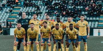 Elbasani u “mbyll gojën” kritikëve, vjen firma me mesfushorin e Serie B italiane