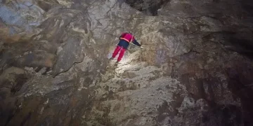 Zbulohet një zgavër 70 metra e thellë në Parkun Kombëtar të Llogarasë, gjenden eshtra kafshësh të egra